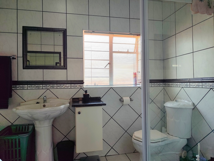 3 Bedroom Property for Sale in Wilkoppies North West